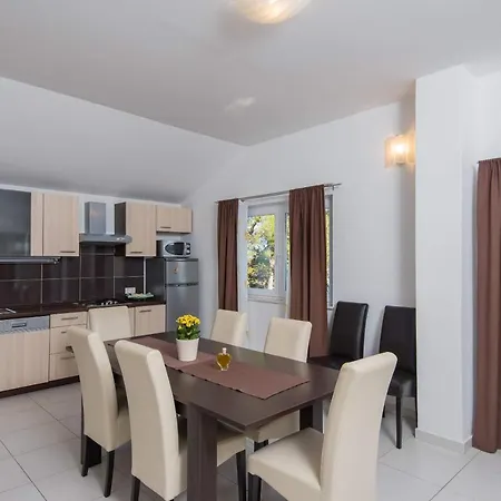 - Korcula Apartment *