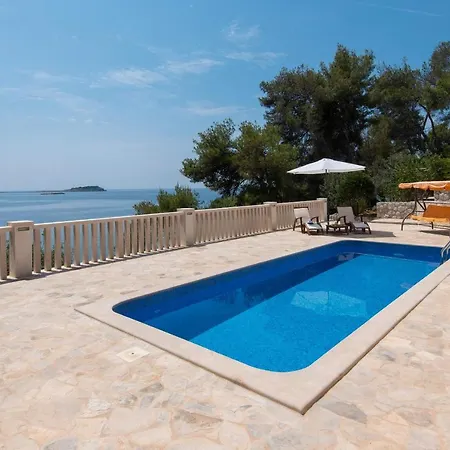 - Korcula Apartment *