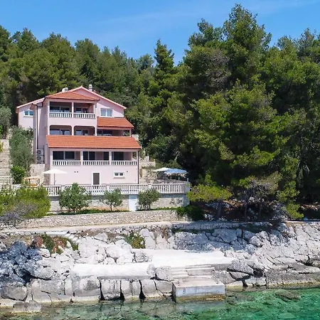 - Korcula Apartman