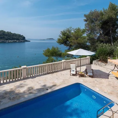 - Korcula Apartmán *