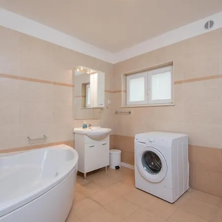 - Korcula Apartmán